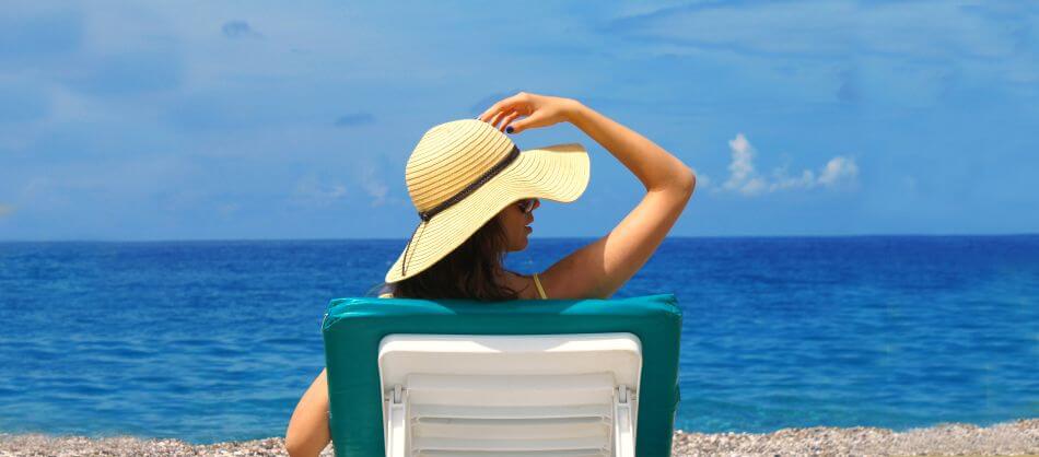 Výhody posezónní dovolené