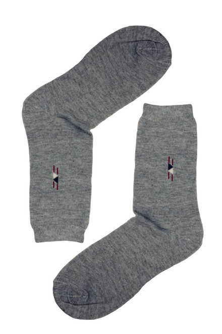 Klasické lacnejšie pánske ponožky - 5 párov MIX veľkosť: 39-42